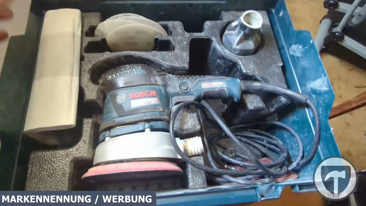 Meiner Meinung nach bietet das Set im Koffer direkt alles Wichtige für anspruchsvolle Schleifarbeiten.
