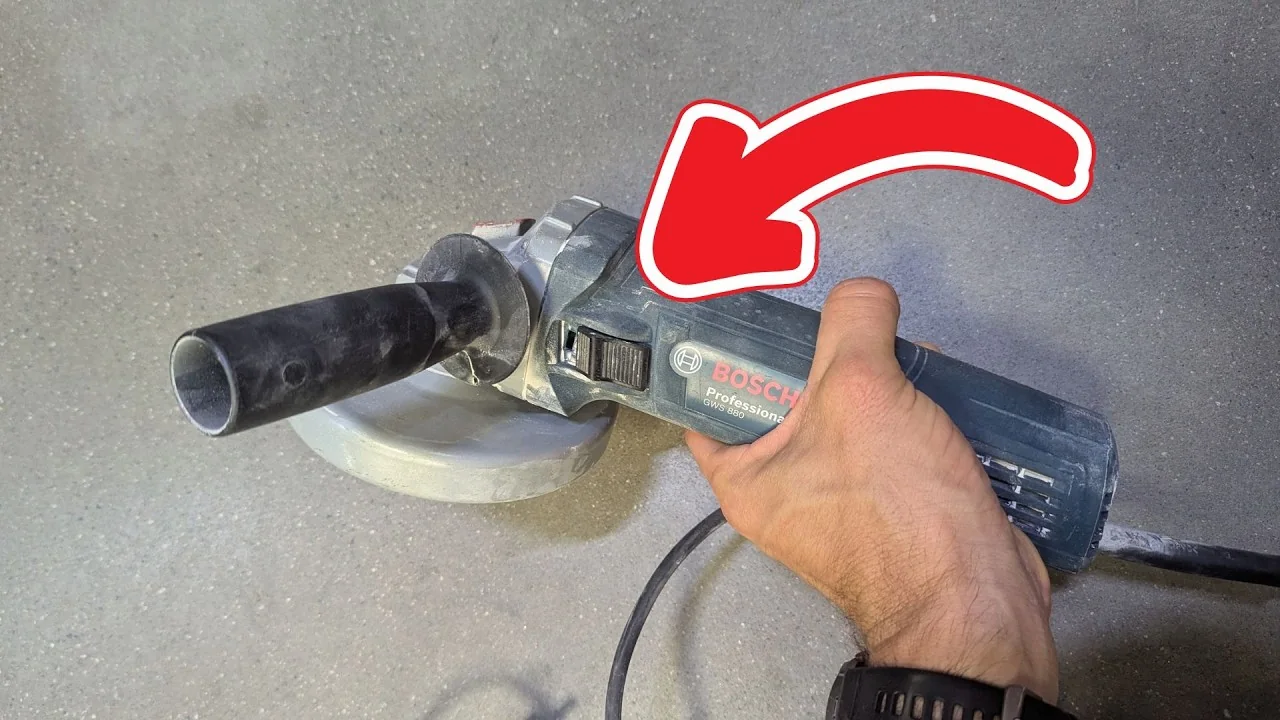 Video: Bosch PRO Winkelschleifer GWS 880